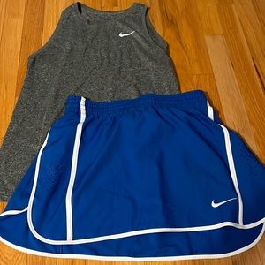 Nike tank and unlined skirt medium 30% off bundles